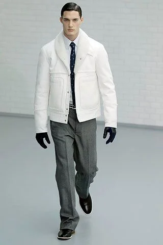 Look 15
